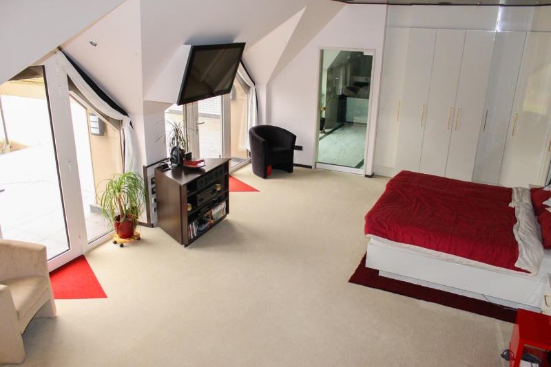 De master bedroom
