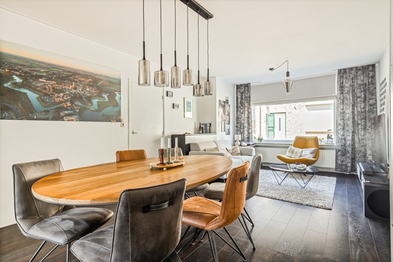 Tussenwoning te koop: Vestdijkstraat 23, Hulst